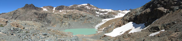 Laguna y Glaciar Hielo Azul